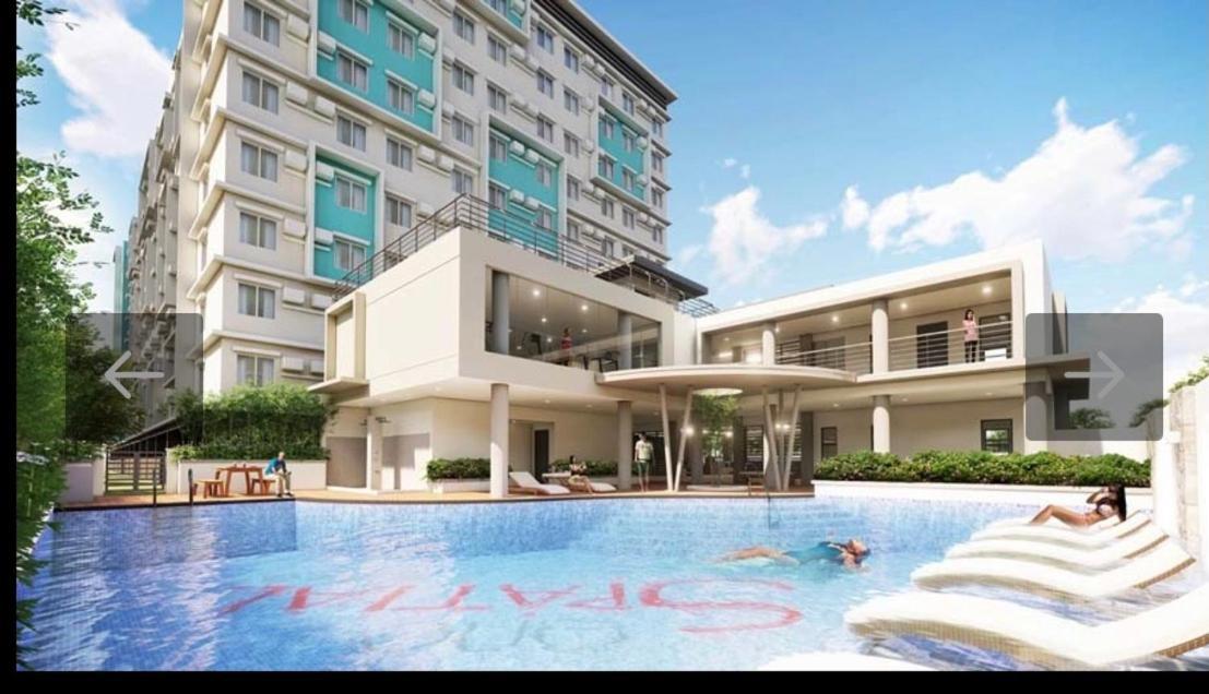 One Spatial Two Bedroom Condominium Unit With Pool And Gym Free Netflix And Wifi Iloilo City Buitenkant foto